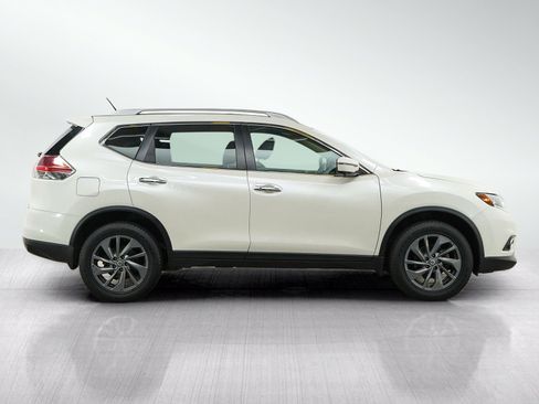 Used 2016 Nissan Rogue SL w/ SL Premium Package AWD/4WD image 7