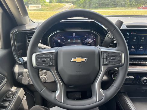 New 2026 Chevrolet Silverado 3500 LTZ w/ LTZ Plus Package AWD/4WD image 17