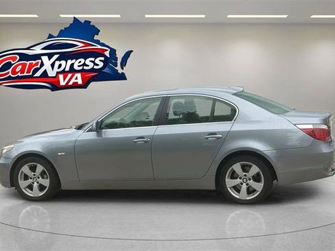 Used 2007 BMW 525xi Sedan AWD/4WD image 21