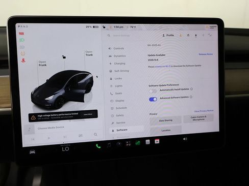 Used 2023 Tesla Model Y AWD image 46