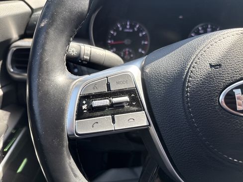 Used 2021 Kia Telluride EX w/ EX Premium Package AWD/4WD image 18