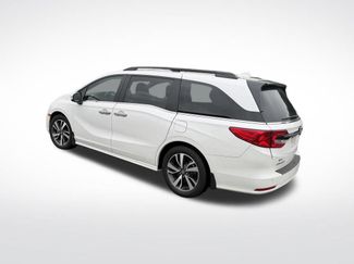 Used 2024 Honda Odyssey Touring video 2