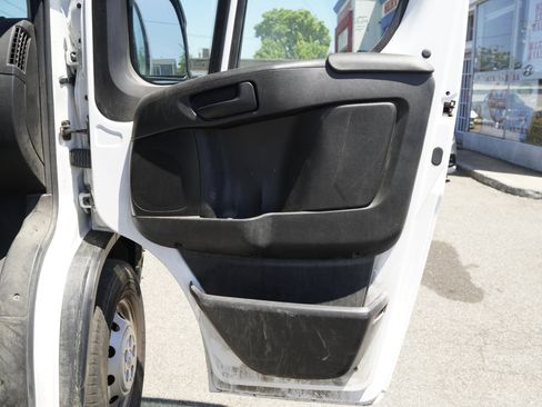 Used 2023 RAM ProMaster 2500 FWD image 23
