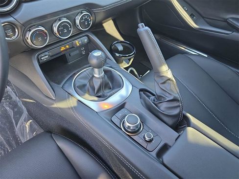 New 2025 MAZDA MX-5 Miata RF Grand Touring image 22