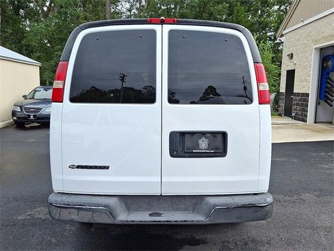 Used 2014 Chevrolet Express 3500 LT w/ LT Preferred Equipment Group image 8