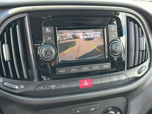 Used 2022 RAM ProMaster City Tradesman w/ Window Group 04 image 15