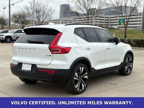 Certified 2023 Volvo XC40 B5 Plus w/ Driver Assist Package image 7