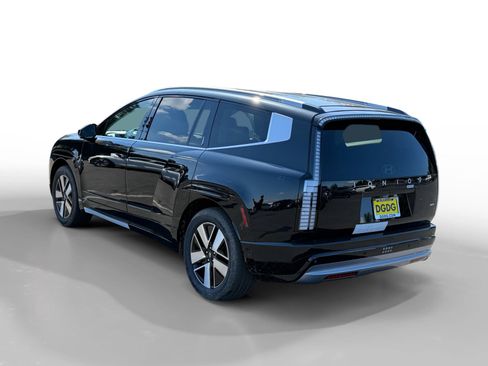 New 2026 Hyundai Ioniq 9 SEL image 3