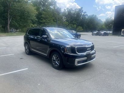 Used 2023 Kia Telluride LX