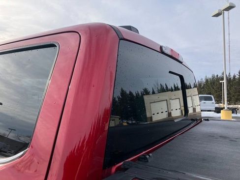 Used 2021 Ford F150 Platinum w/ FX4 Off-Road Package image 30