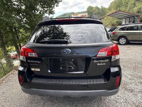 Used 2012 Subaru Outback 3.6R Limited w/ Popular Pkg 2 AWD/4WD image 6