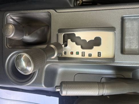 Used 2008 Toyota FJ Cruiser 4WD image 19