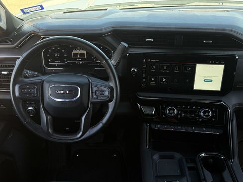 Used 2024 GMC Sierra 2500 AT4 w/ AT4 Premium Plus Package image 13