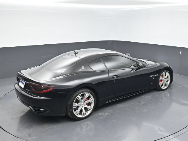 Used 2017 Maserati GranTurismo Sport RWD image 41