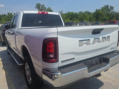 Used 2025 RAM 2500 Big Horn AWD/4WD image 6