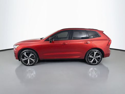 Certified 2024 Volvo XC60 B5 Ultimate w/ Protection Package Premier AWD/4WD image 9