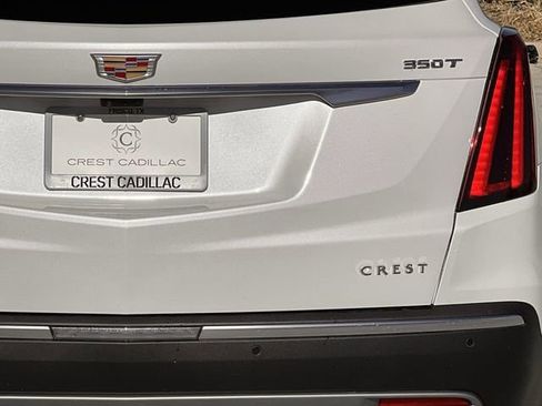 New 2025 Cadillac XT5 Premium Luxury image 11