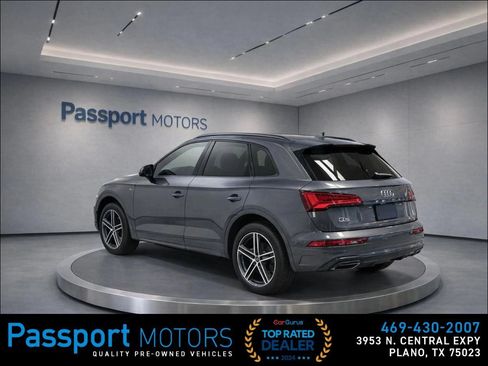 Used 2023 Audi Q5 e Premium Plus w/ Premium Plus Package AWD/4WD image 6