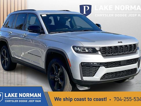 New 2026 Jeep Grand Cherokee Limited w/ Limited Altitude Package AWD/4WD image 1