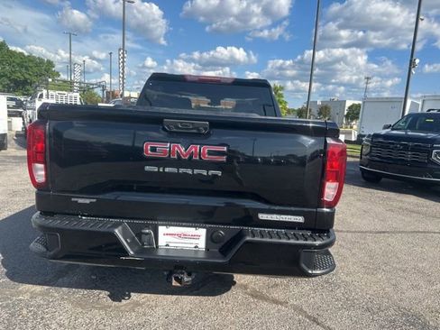 Used 2024 GMC Sierra 1500 Elevation AWD/4WD image 4