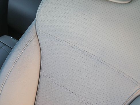 Certified 2025 Mercedes-Benz C 300 Sedan image 14