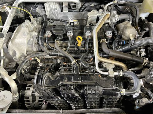 Used 2021 Nissan Rogue SV AWD/4WD image 27