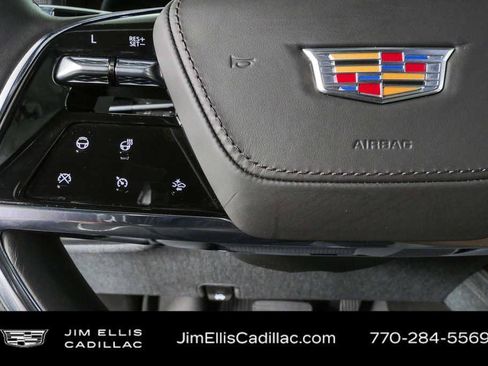 Certified 2026 Cadillac Escalade Platinum Sport w/ LPO, ONYX Package AWD/4WD image 10