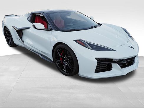 Certified 2023 Chevrolet Corvette Z06 image 3