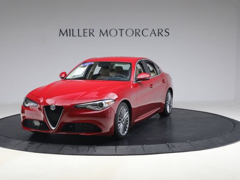 Used 2017 Alfa Romeo Giulia Ti w/ TI Lusso Light Wood Package image 2