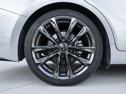 Used 2023 Lexus IS 350 F Sport RWD image 13