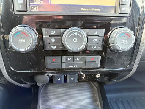 Used 2012 Ford Escape Limited image 26