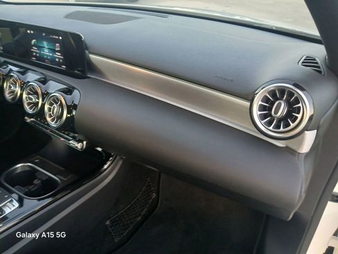 Used 2020 Mercedes-Benz A 220 image 17