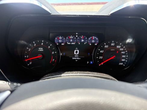 Used 2019 Chevrolet Camaro SS RWD image 17