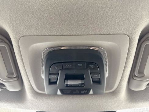 Certified 2023 Toyota Corolla Cross LE image 22