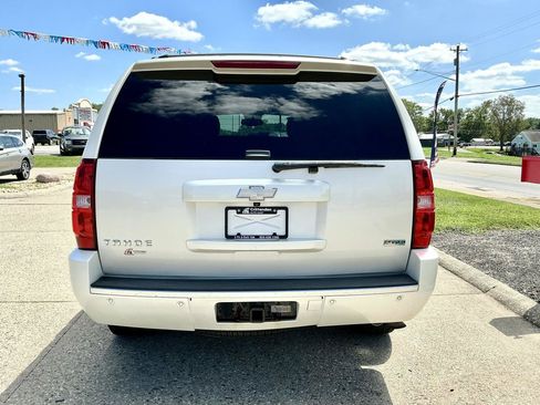 Used 2011 Chevrolet Tahoe LTZ RWD image 6