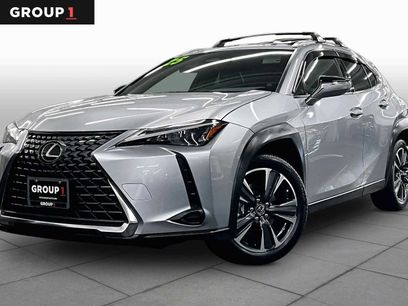 Used 2025 Lexus UX 300h FWD w/ Accessory Package (Z2)