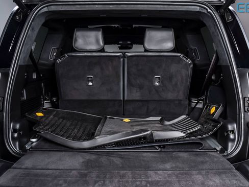 Used 2024 Rivian R1S Adventure image 11