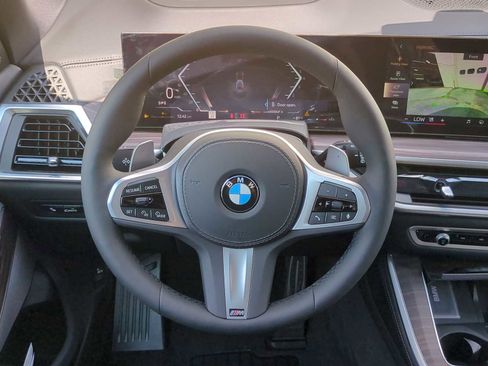 Used 2026 BMW X5 xDrive40i w/ M Sport Package image 25