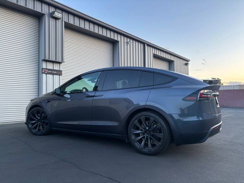 Used 2023 Tesla Model X AWD/4WD image 9