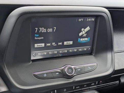Used 2017 Chevrolet Camaro LT RWD image 14