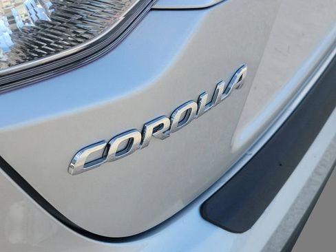 Used 2024 Toyota Corolla LE image 6