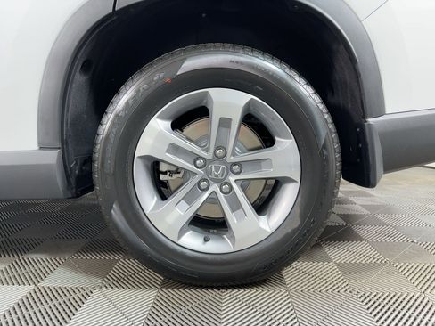 New 2025 Honda Pilot EX-L image 9