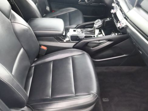 Used 2025 Kia Telluride S AWD/4WD image 37