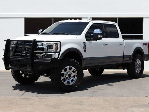 Used 2022 Ford F250 Lariat w/ Lariat Ultimate Package AWD/4WD image 1
