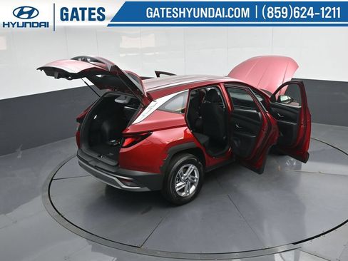 Used 2026 Hyundai Tucson SE AWD/4WD image 47