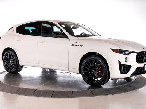 Used 2024 Maserati Levante Modena Ultima image 8