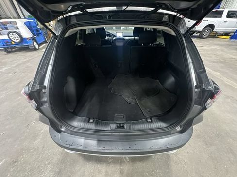 Used 2021 Ford Escape SE FWD image 25