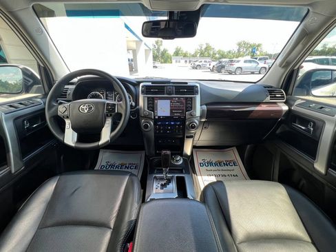 Used 2022 Toyota 4Runner Limited AWD/4WD image 2