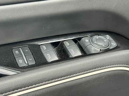 Used 2021 Cadillac Escalade Premium Luxury w/ Driver Assist Tech Package AWD/4WD image 12