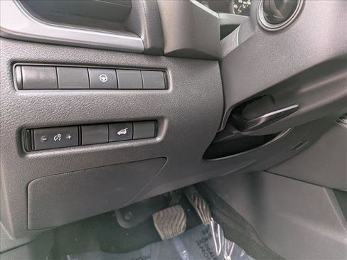 Used 2021 Nissan Rogue SL image 13